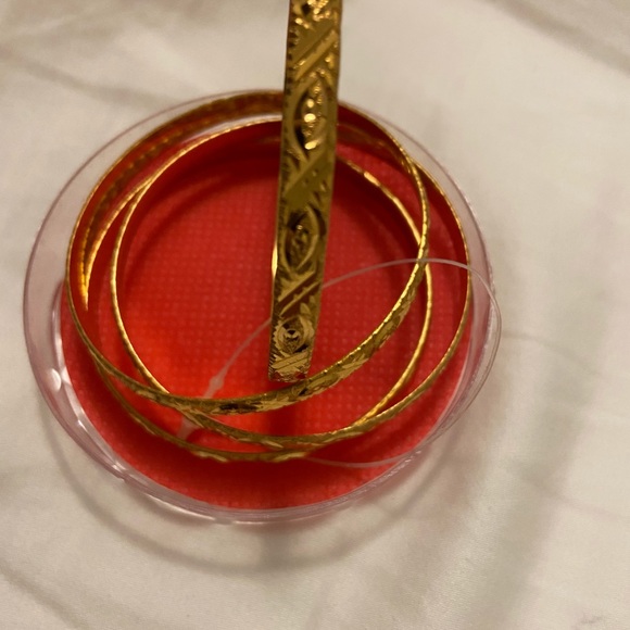 Bangles - Picture 3 of 4